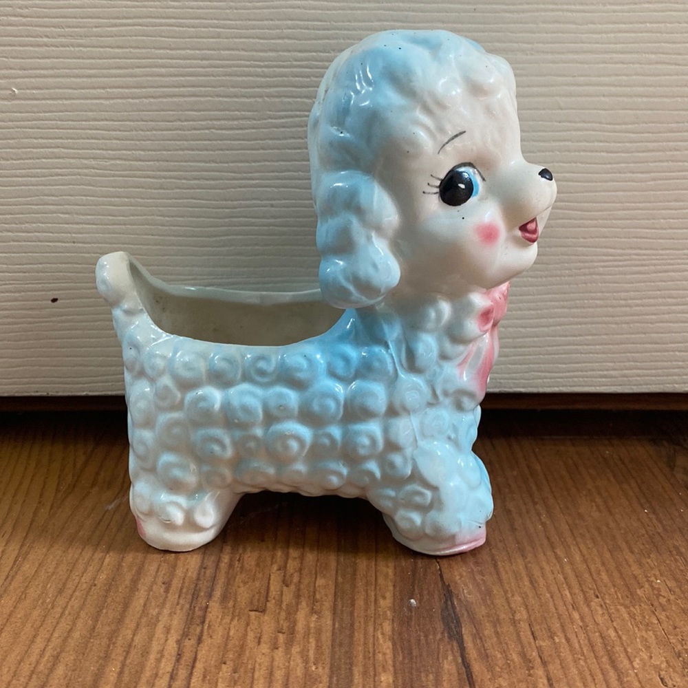 (2 for $10) Vintage Planter.